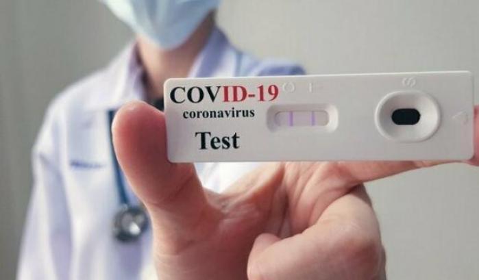 Covid-19: i test salivari (più veloci e più economici) validi quanto i tamponi