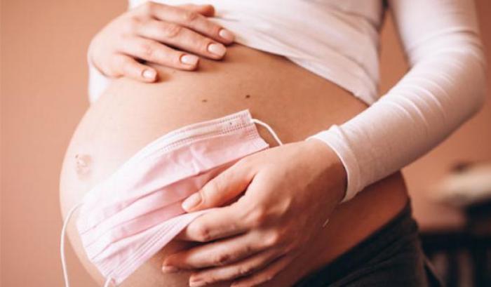 Covid-19, quali rischi per le donne in gravidanza? Il punto della ricerca